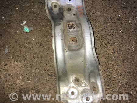 ФОТО Кронштейн для Volvo XC90 II SPA (2015-) Київ