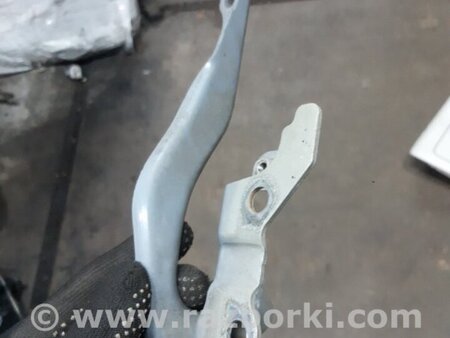 ФОТО Петли капота для Subaru Outback Киев