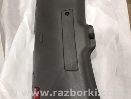 ФОТО Обшивка двери багажника для Porsche Macan I 95B +FL (13-18) Київ