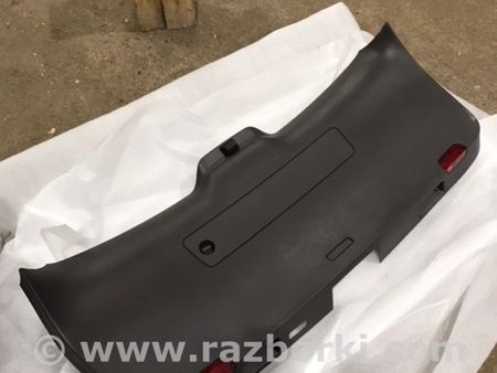 ФОТО Обшивка двери багажника для Porsche Macan I 95B +FL (13-18) Київ