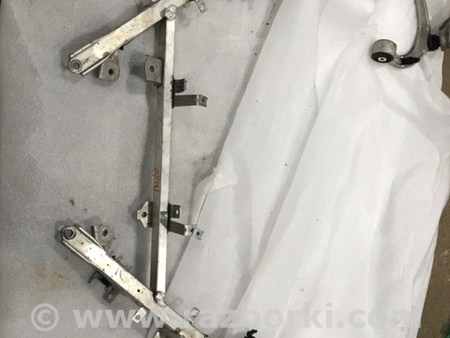 ФОТО Кронштейн для Porsche Panamera I 970 (09-16) Київ