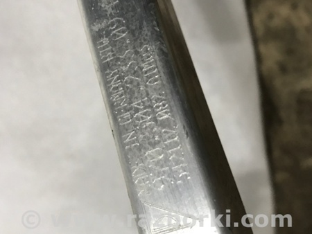 ФОТО Кронштейн для Porsche Panamera I 970 (09-16) Київ