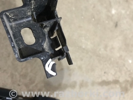 ФОТО Кронштейн для Porsche Macan I 95B +FL (13-18) Київ