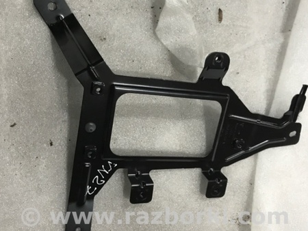 ФОТО Кронштейн для Porsche Macan I 95B +FL (13-18) Київ