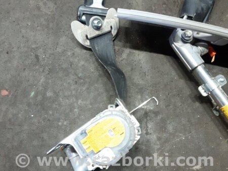 ФОТО Ремень безопасности правый для Subaru Outback Киев
