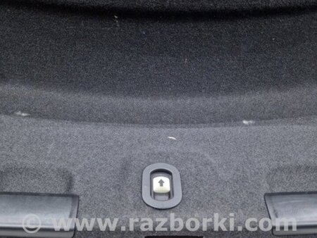 ФОТО Обшивка крышки багажника для Audi (Ауди) A4 V B9 - 8W (2015-) Київ