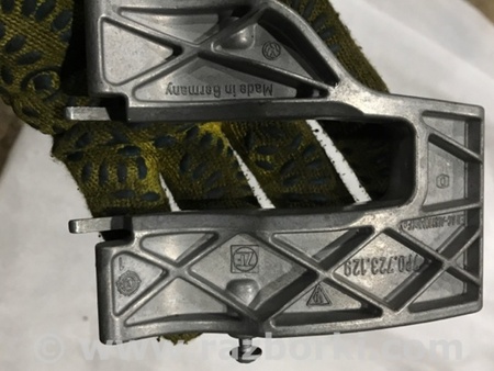 ФОТО Кронштейн для Porsche Cayenne II 958 E2/92A (10-14) Київ