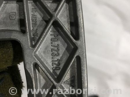 ФОТО Кронштейн для Porsche Cayenne II 958 E2/92A (10-14) Київ