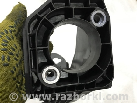 ФОТО Кронштейн для Porsche Macan I 95B +FL (13-18) Київ