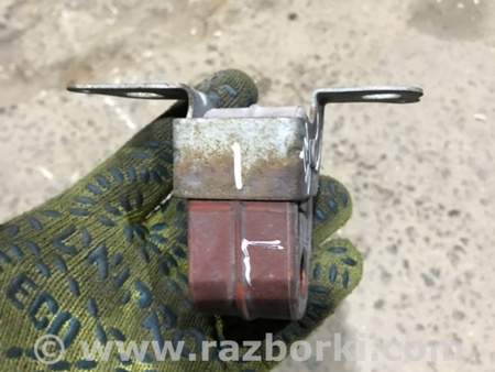 ФОТО Крепление глушителя для Porsche Panamera I 970 (09-16) Київ