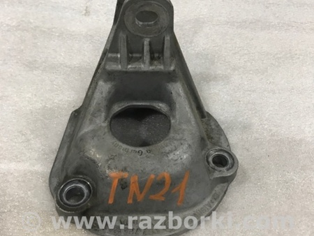 ФОТО Кронштейн для Porsche Cayenne II 958 E2/92A (10-14) Київ