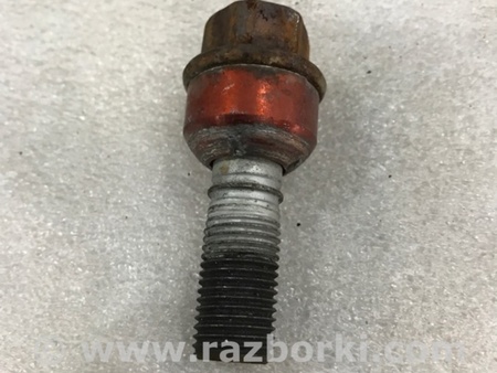 ФОТО Болт колесный для Porsche Cayenne II 958 E2/92A (10-14) Київ