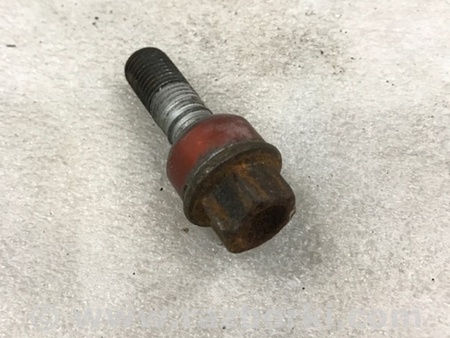 ФОТО Болт колесный для Porsche Cayenne II 958 E2/92A (10-14) Київ