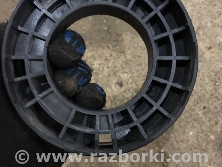 ФОТО Опора пружины для Porsche Cayenne II 958 E2/92A (10-14) Київ