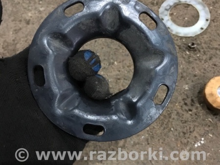 ФОТО Опора пружины для Porsche Cayenne II 958 E2/92A (10-14) Київ