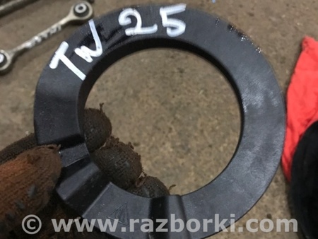 ФОТО Проставка пружины для Porsche Cayenne II 958 E2/92A (10-14) Київ