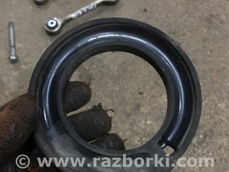 ФОТО Проставка пружины для Porsche Cayenne II 958 E2/92A (10-14) Київ