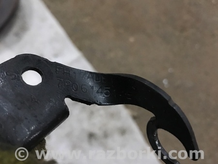 ФОТО Кронштейн для Porsche Cayenne II 958 E2/92A (10-14) Київ