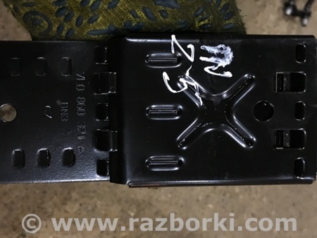 ФОТО Противооткатный упор для Porsche Cayenne II 958 E2/92A (10-14) Київ