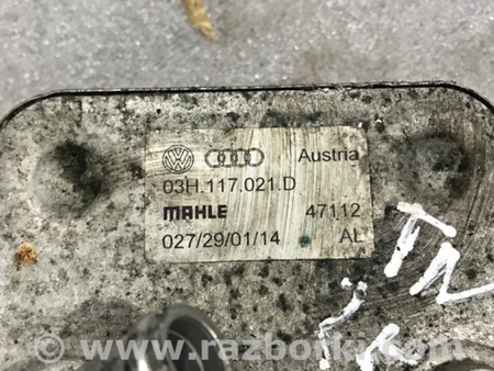 ФОТО Радиатор масляный для Porsche Cayenne II 958 E2/92A (10-14) Київ