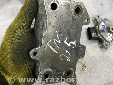 ФОТО Радиатор масляный для Porsche Cayenne II 958 E2/92A (10-14) Київ