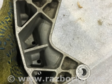 ФОТО Кронштейн для Porsche Cayenne II 958 E2/92A (10-14) Київ