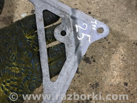 ФОТО Кронштейн для Porsche Cayenne II 958 E2/92A (10-14) Київ