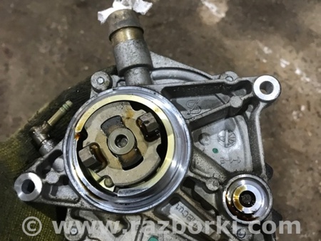 ФОТО Вакуумный насос для Porsche Panamera I 970 (09-16) Київ