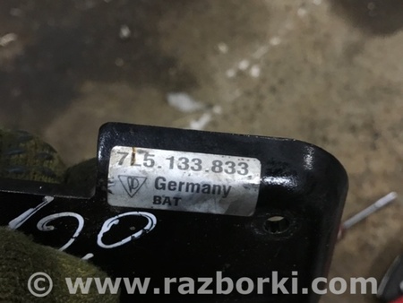 ФОТО Кронштейн для Porsche Panamera I 970 (09-16) Київ