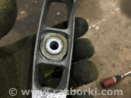 ФОТО Кронштейн для Porsche Panamera I 970 (09-16) Київ