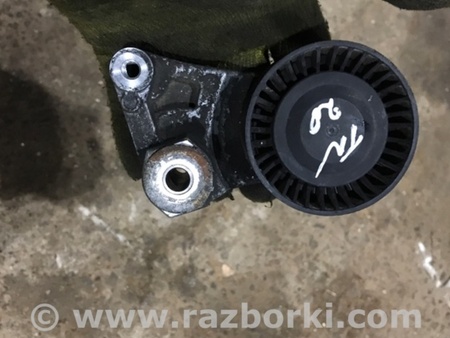 ФОТО Кронштейн для Porsche Panamera I 970 (09-16) Київ