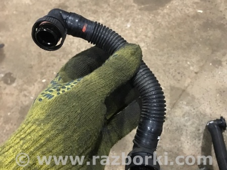 ФОТО Трубка вакуумная для Porsche Panamera I 970 (09-16) Київ