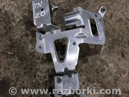 ФОТО Кронштейн для Porsche Panamera I 970 (09-16) Київ