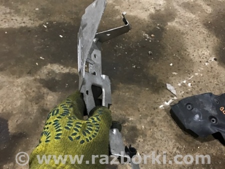 ФОТО Кронштейн для Porsche Panamera I 970 (09-16) Київ