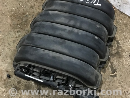 ФОТО Коллектор впускной для Porsche Panamera I 970 (09-16) Київ