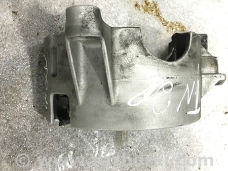 ФОТО Кронштейн для Porsche Panamera I 970 (09-16) Київ