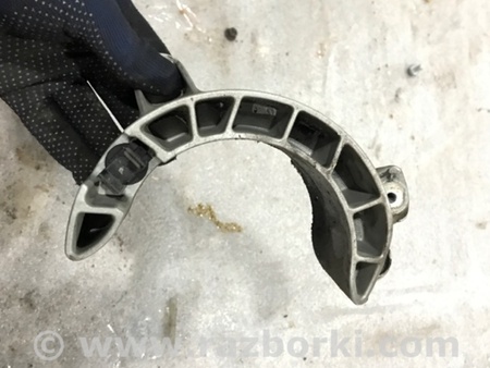 ФОТО Кронштейн для Porsche Panamera I 970 (09-16) Київ