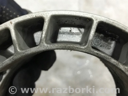 ФОТО Кронштейн для Porsche Panamera I 970 (09-16) Київ