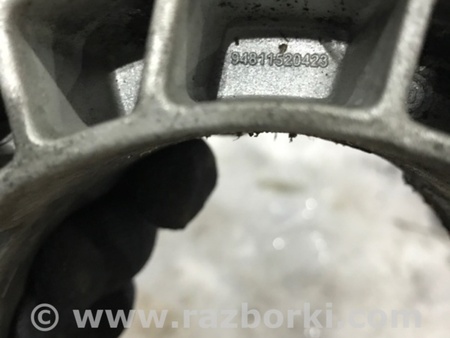 ФОТО Кронштейн для Porsche Panamera I 970 (09-16) Київ