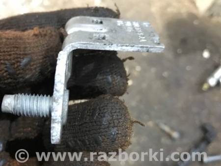 ФОТО Кронштейн для Audi (Ауди) A4 V B9 - 8W (2015-) Київ