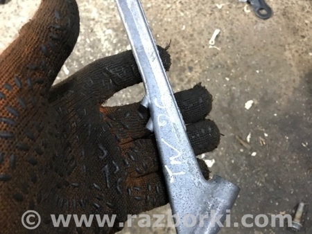 ФОТО Кронштейн для Audi (Ауди) A4 V B9 - 8W (2015-) Київ