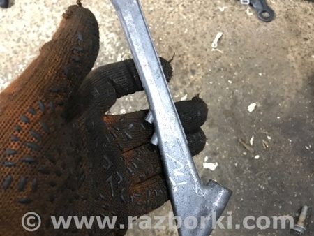 ФОТО Кронштейн для Audi (Ауди) A4 V B9 - 8W (2015-) Київ