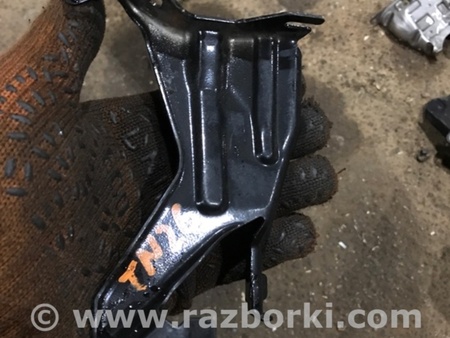 ФОТО Кронштейн для Audi (Ауди) A4 V B9 - 8W (2015-) Київ