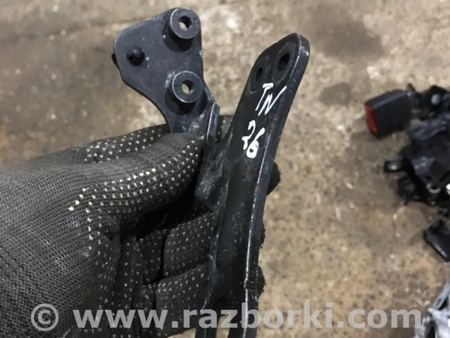 ФОТО Кронштейн для Audi (Ауди) A4 V B9 - 8W (2015-) Київ