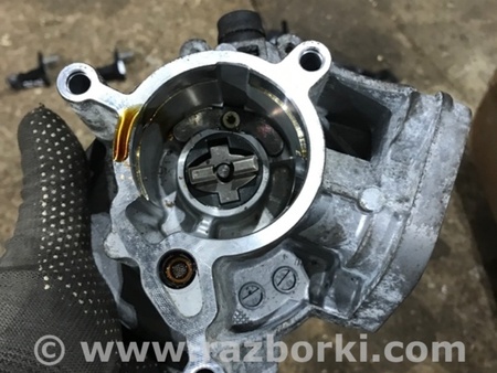ФОТО Вакуумный насос для Audi (Ауди) A4 V B9 - 8W (2015-) Київ