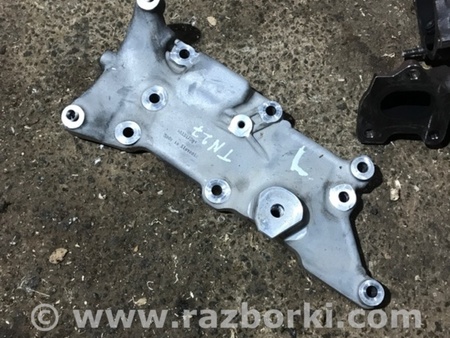 ФОТО Кронштейн для Porsche Macan I 95B +FL (13-18) Київ