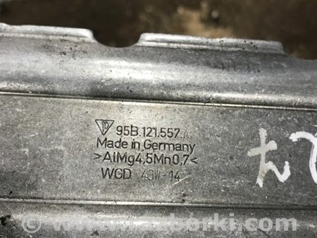 ФОТО Кронштейн для Porsche Macan I 95B +FL (13-18) Київ