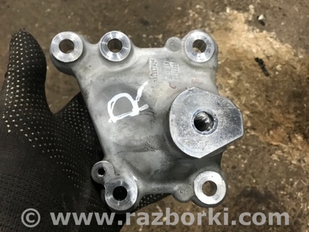 ФОТО Кронштейн для Porsche Macan I 95B +FL (13-18) Київ