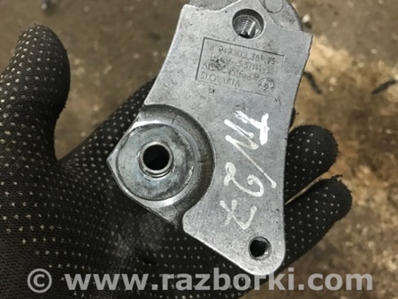 ФОТО Кронштейн для Porsche Macan I 95B +FL (13-18) Київ