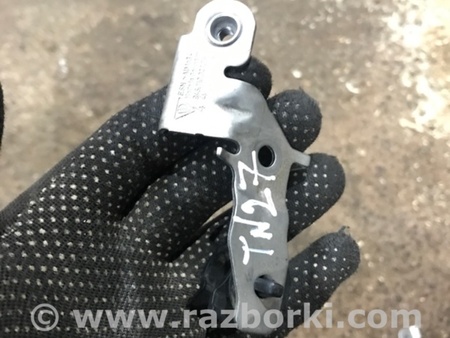 ФОТО Кронштейн для Porsche Macan I 95B +FL (13-18) Київ